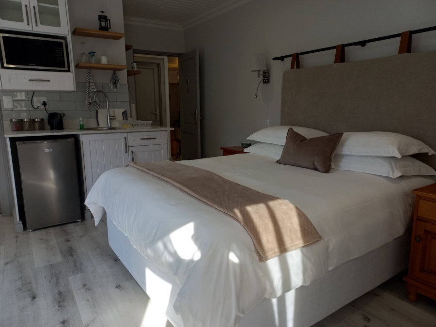 12 Bedroom Property for Sale in Wilderness Central Western Cape